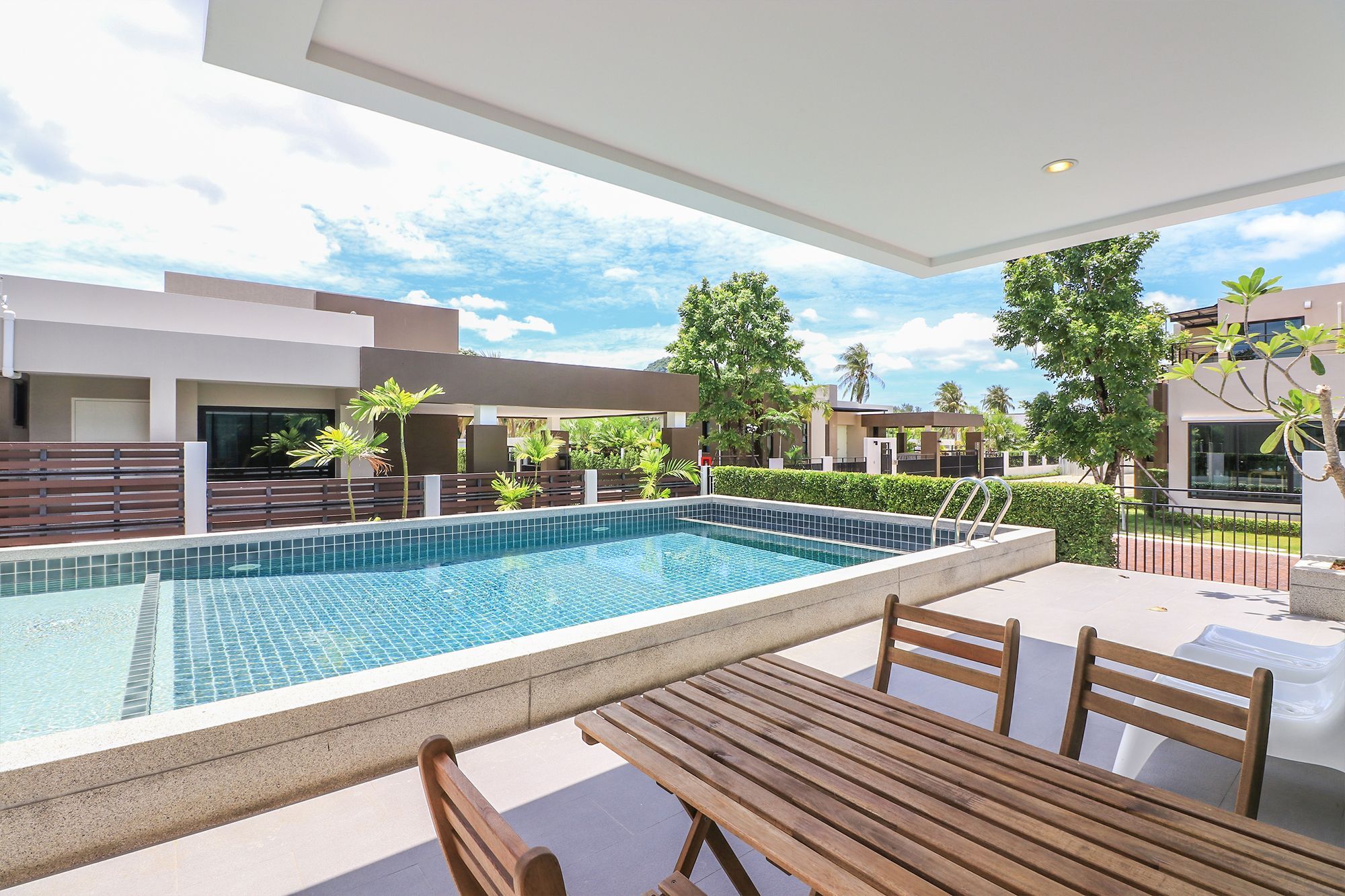 Villa Ozone Pattaya Ban Nong Hin  Exteriör bild